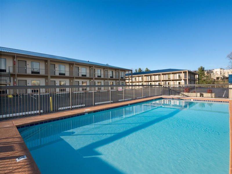 Days Inn By Wyndham Cookeville Esterno foto