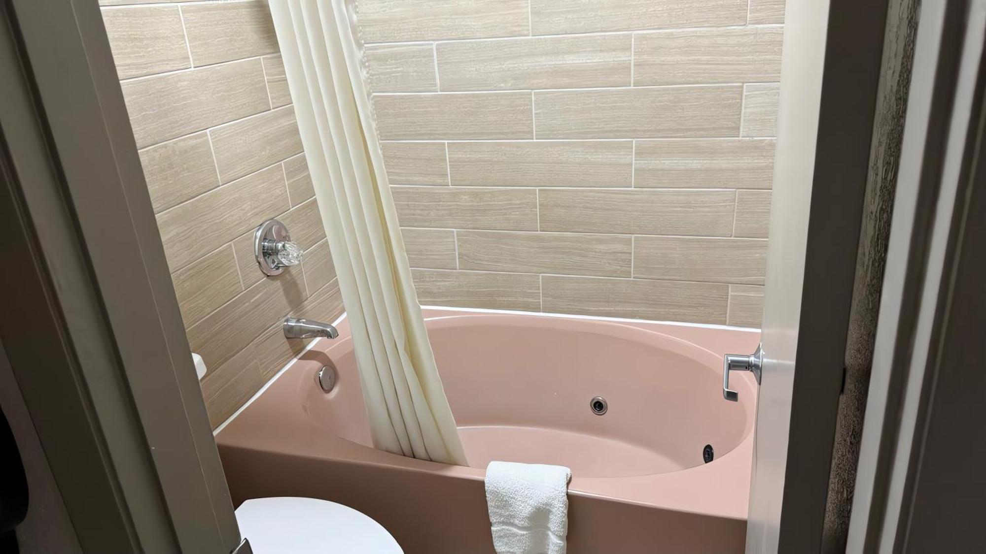 Days Inn By Wyndham Cookeville Esterno foto