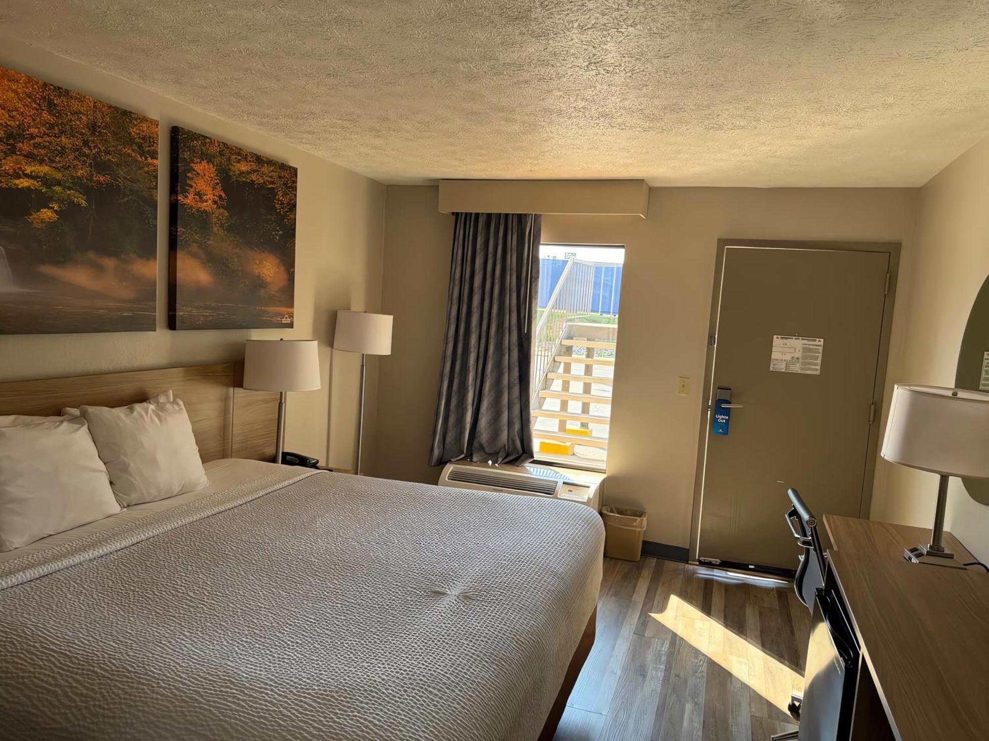 Days Inn By Wyndham Cookeville Esterno foto